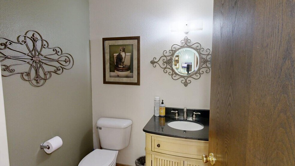 More Photos Of 1321 N 27th St, Billings Medical For Sale