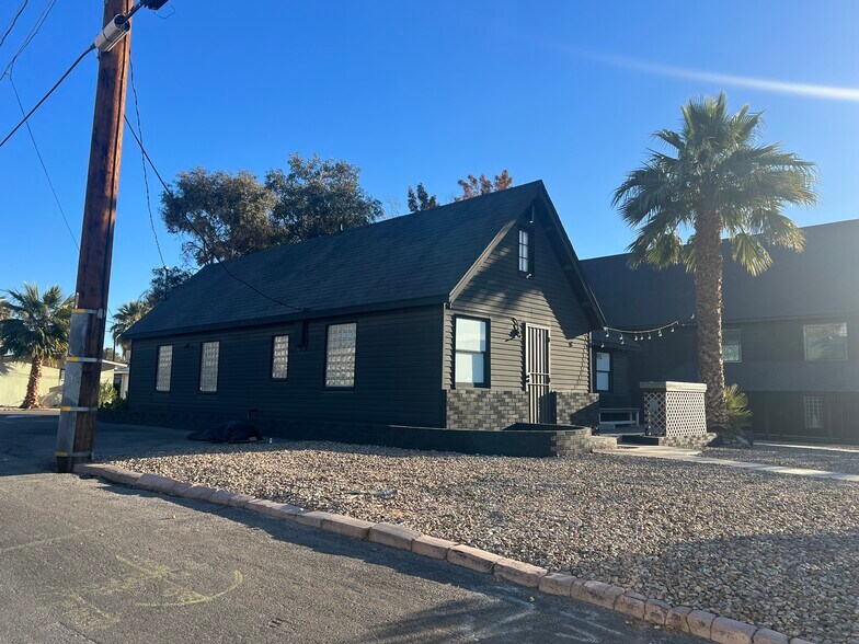 More Photos Of 919 E Bonneville Ave, Las Vegas Office Residential For Sale