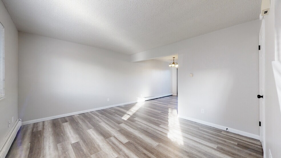 More Photos Of 807-813 37th Ave, Greeley Apartments For Sale