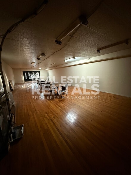 More Photos Of 519 Broad St, Gadsden Storefront For Lease
