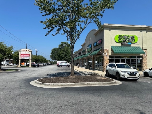 More Photos Of 2457 Martin Luther King Jr Dr NW, Atlanta General Retail For Lease
