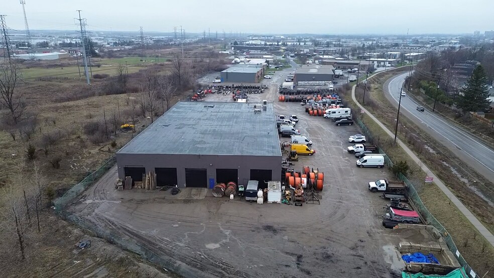 More Photos Of 36 Micro Crt, London Industrial For Lease
