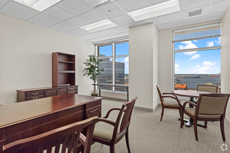 More Photos Of 150 Granby St, Norfolk Office For Lease