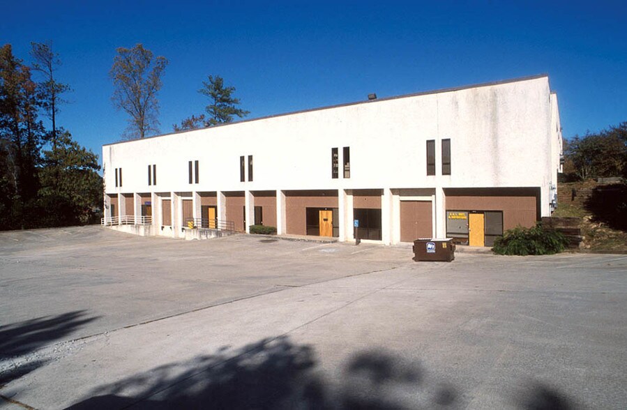 More Photos Of 6191 Atlantic Blvd, Norcross Light Distribution For Lease