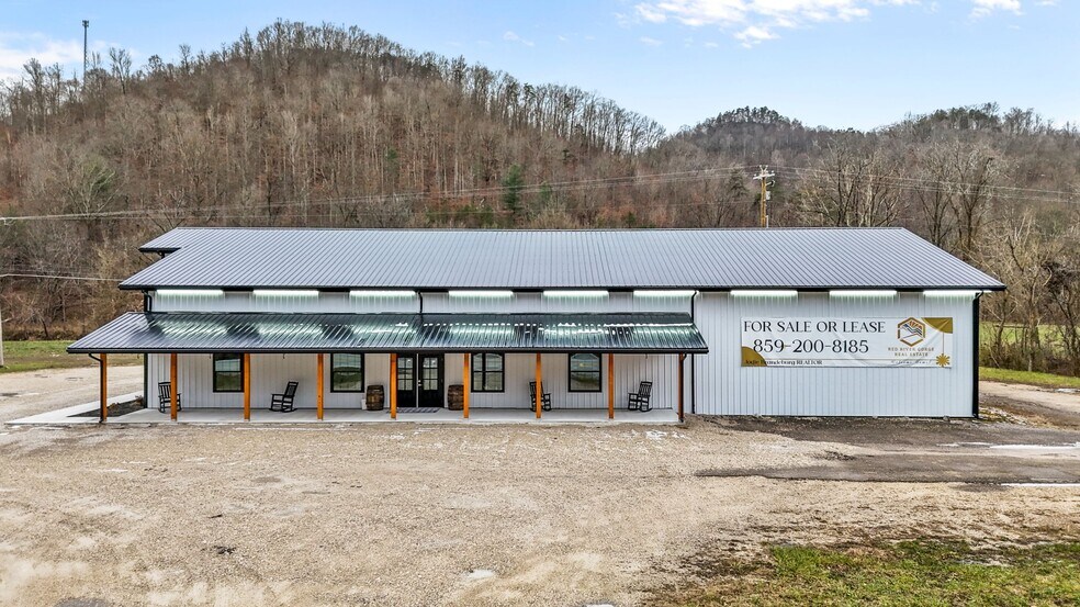 More Photos Of 9585 Campton Rd, Stanton Light Distribution For Sale