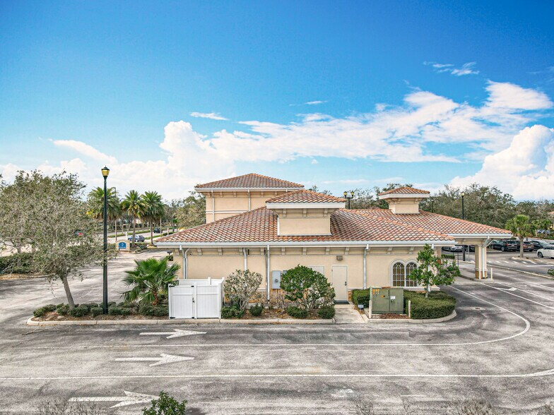 More Photos Of 9105 Town Center Pky, Bradenton Medical For Sale
