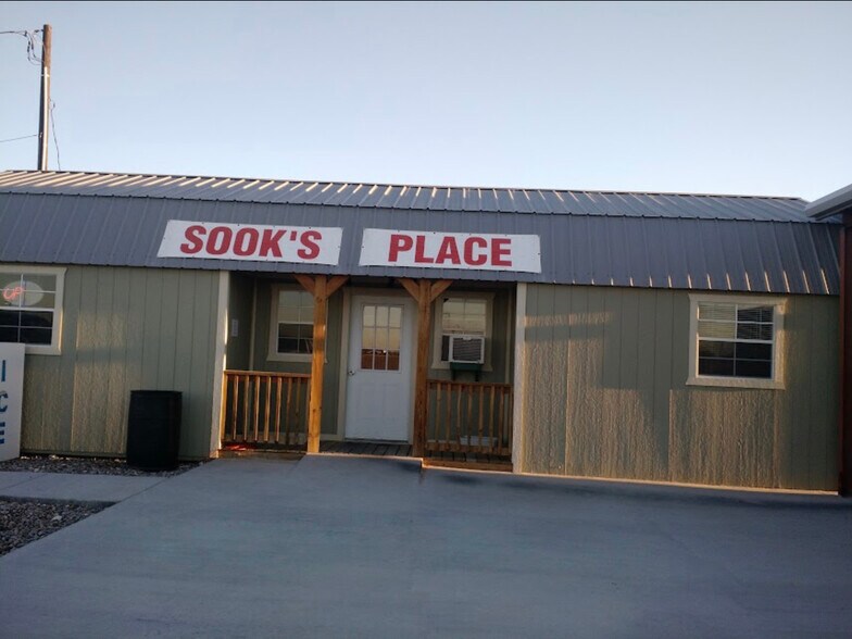 More Photos Of 903 Rogers St, Pyote Trailer Camper Park For Sale