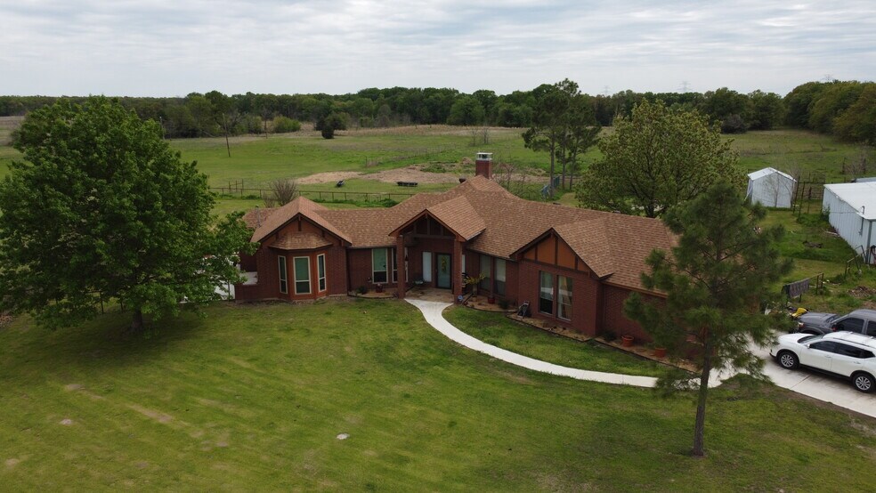 More Photos Of 12053 S State Hwy 34, Scurry Land For Sale