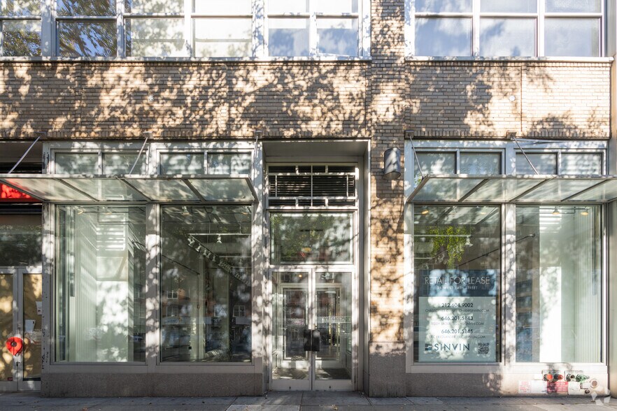 More Photos Of 25 W 14th St, New York Storefront For Lease