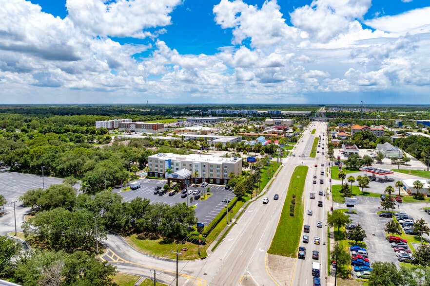 More Photos Of 4355 W New Haven Ave, Melbourne Hotel For Sale