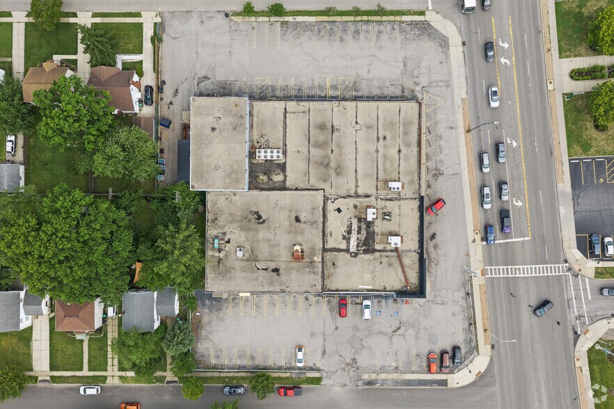 More Photos Of 3640 Delaware Ave, Tonawanda Supermarket For Sale