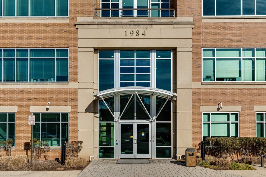 More Photos Of 1984 Isaac Newton Sq W, Reston Office For Lease