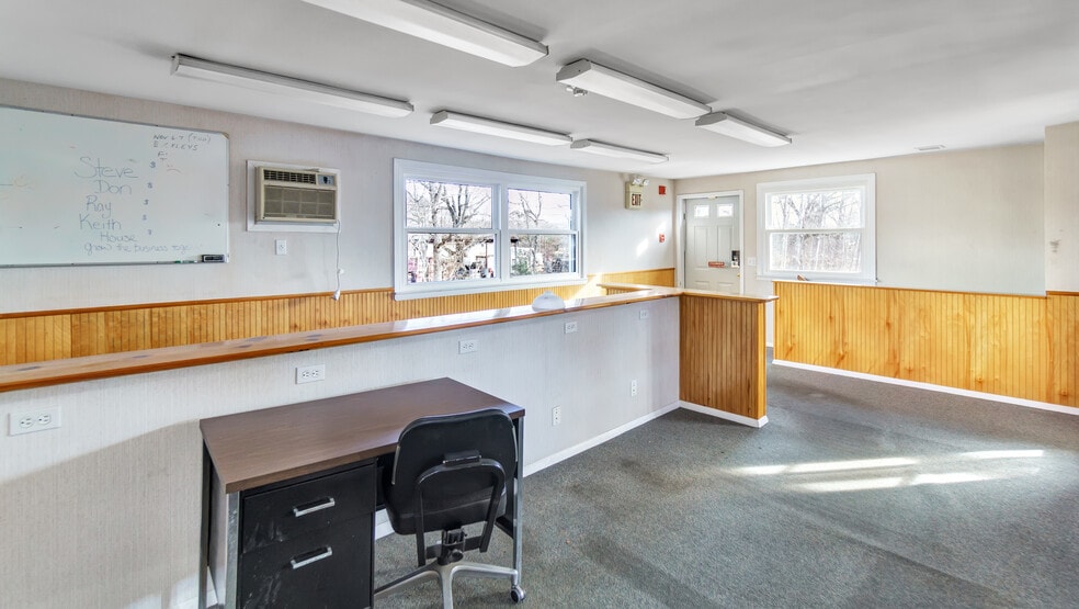 More Photos Of 26 Frowein Rd, Center Moriches Warehouse For Sale