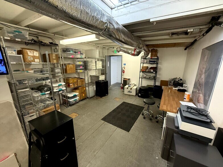 More Photos Of 1447 Santa Fe Ave, Long Beach Manufacturing For Sale