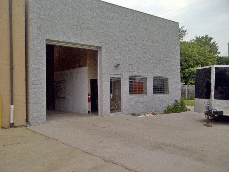 More Photos Of 529-535 S 93rd St, Milwaukee Warehouse For Sale