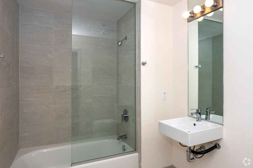 More Photos Of 4075 Park Blvd, San Diego Apartments For Lease