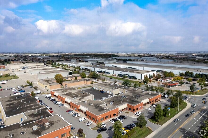 More Photos Of 450 Matheson Blvd E, Mississauga Light Distribution For Lease