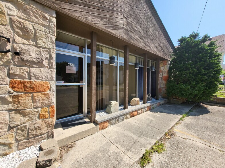 More Photos Of 626 S B St, Richmond Medical For Sale