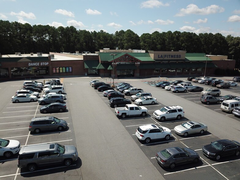 More Photos Of 4400 Roswell Rd, Marietta Unknown For Lease
