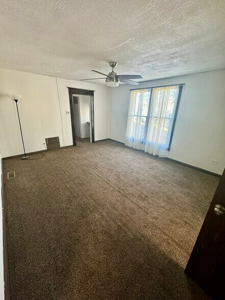 More Photos Of 115 E 9th, Concordia Multifamily For Sale
