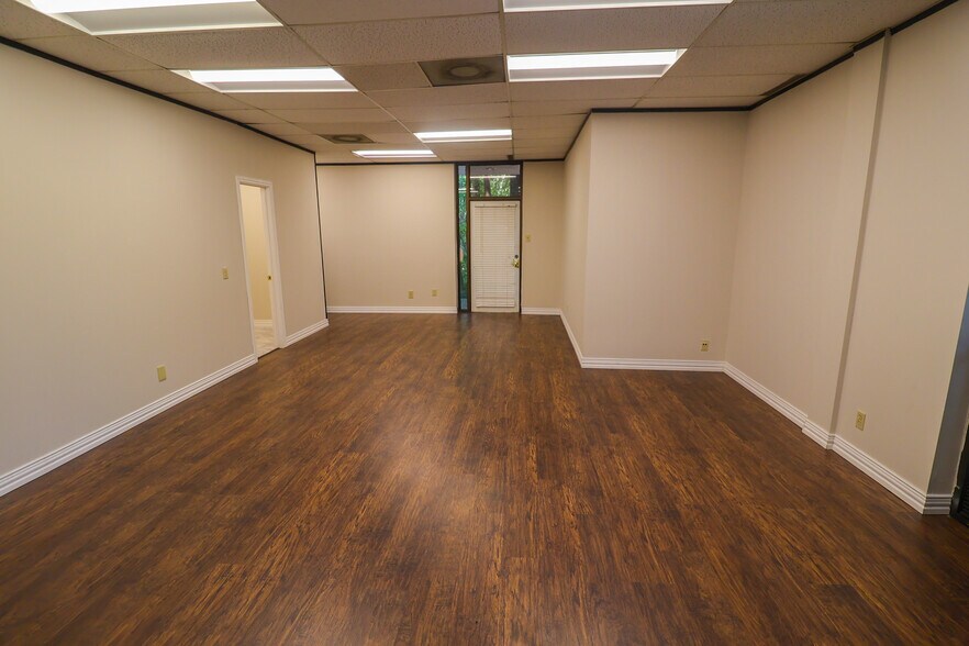 More Photos Of 13131 Champions Dr, Houston Medical For Lease