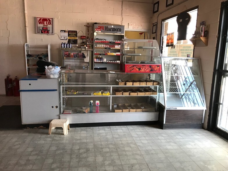More Photos Of 12690 Pensamiento, San Elizario Convenience Store For Lease