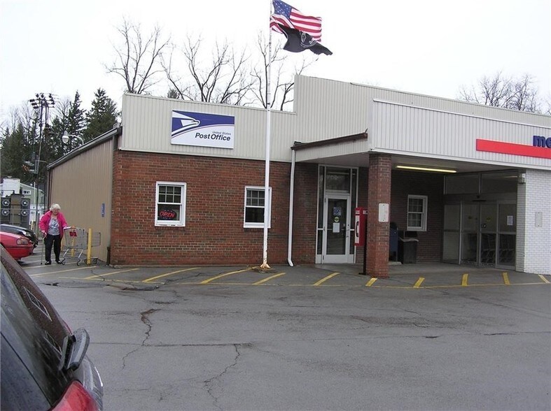More Photos Of 7275-7289 W Main St, Lima Storefront For Lease