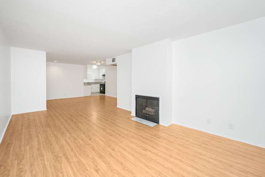 More Photos Of 4434 Fulton Ave, Sherman Oaks Apartments For Sale