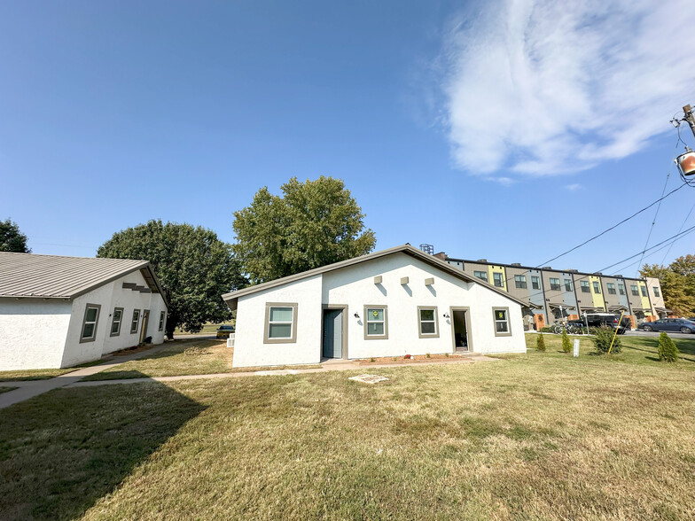 Primary Photo Of 309 Park St, Springdale Apartments For Sale