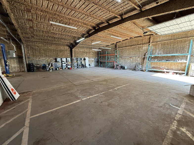 More Photos Of 6601 S Shields Blvd, Oklahoma City Service For Lease