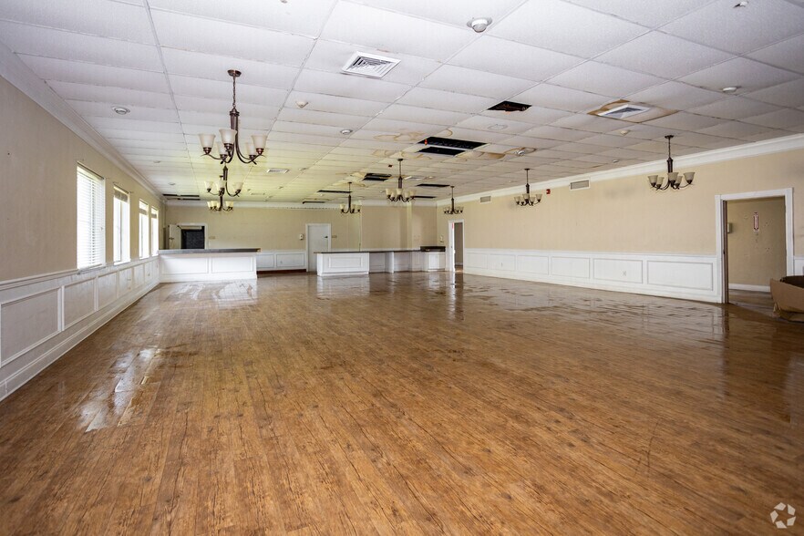 More Photos Of 240 Hannah Rd, Harriman Rehabilitation Center For Sale