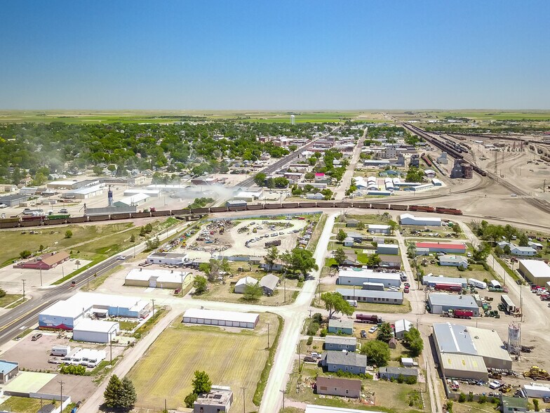 More Photos Of 1207 W 2nd St, Alliance Manufacturing For Sale