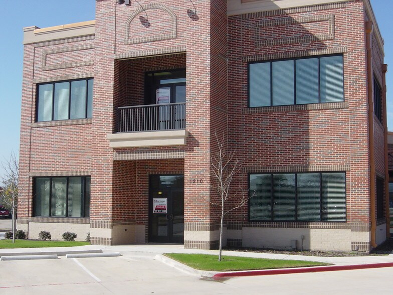 Primary Photo Of 1210 Hall Johnson Rd, Colleyville Office For Lease