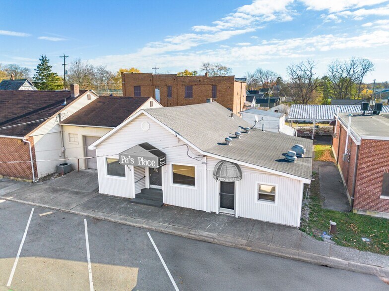 More Photos Of 984 High St, Harrisburg Restaurant For Sale