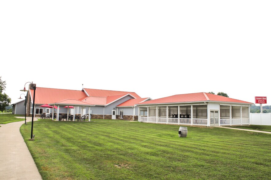 More Photos Of 56183 Co Road 143, West Lafayette Restaurant For Sale