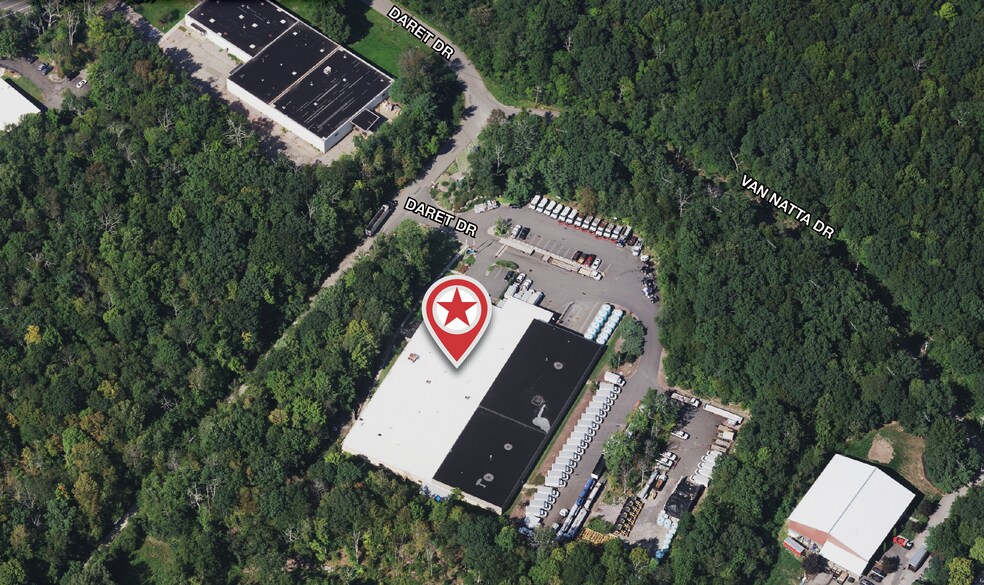 More Photos Of 33 Daret Dr, Ringwood Warehouse For Lease