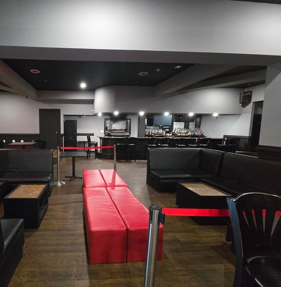 More Photos Of 415-417 Halsey St, Newark Bar For Sale