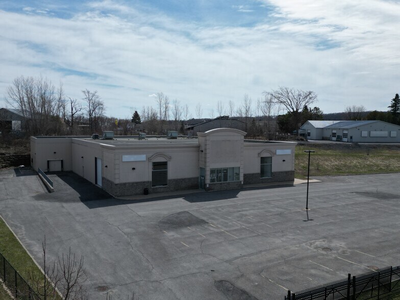 Primary Photo Of 2747 Chamberland St, Rockland Freestanding For Lease