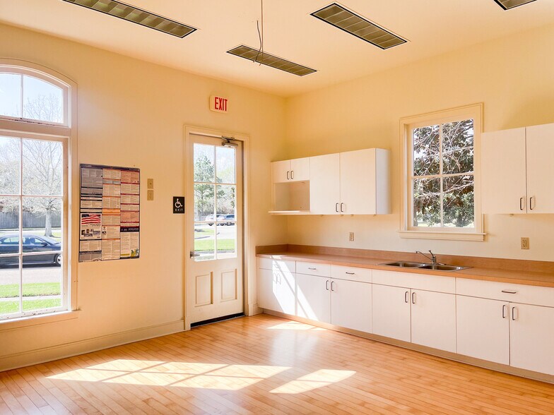 More Photos Of 5015 Bluebonnet Blvd, Baton Rouge Medical For Lease