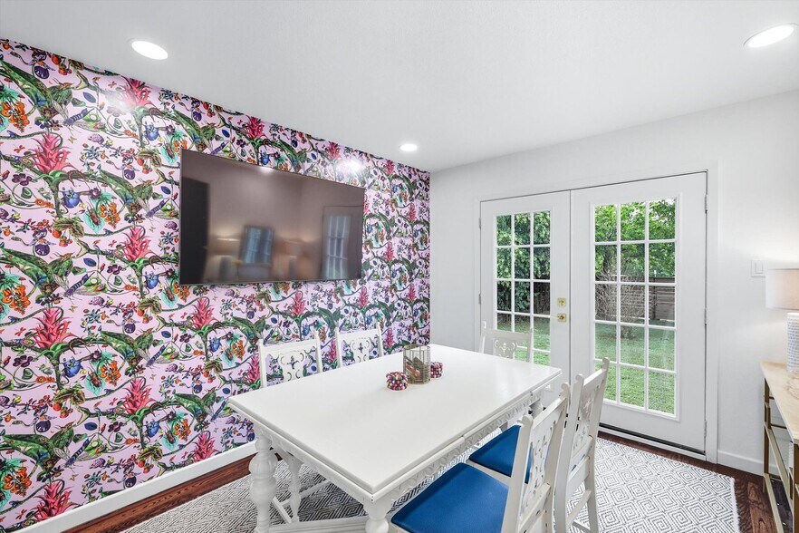 More Photos Of 3613 Washburn Ave, Fort Worth Loft Creative Space For Sale