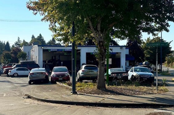 Primary Photo Of 3300 Martin Luther King Junior Way S, Seattle Auto Repair For Sale