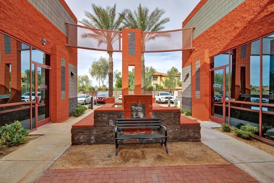 More Photos Of 6262 E Broadway Rd, Mesa Medical For Lease