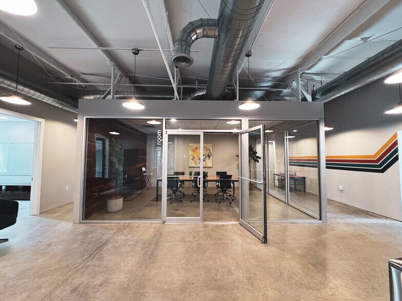 More Photos Of 53 S Main St, Alpharetta Coworking Space