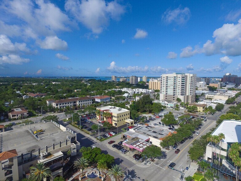 More Photos Of 1236 13th St, Sarasota Apartments For Sale