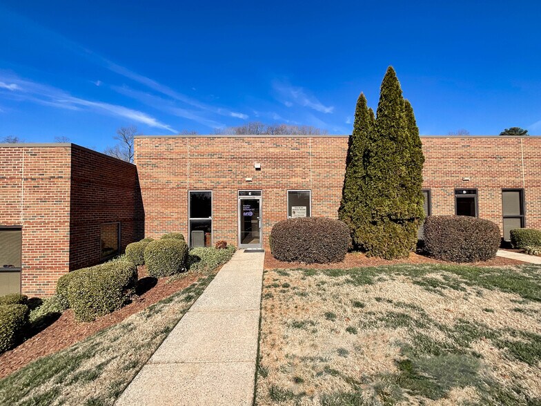 More Photos Of 4475 Morris Park Dr, Mint Hill Office For Sale