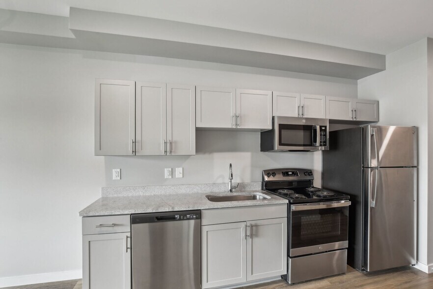 More Photos Of 4040 Travis Dr, Nashville Apartments For Sale
