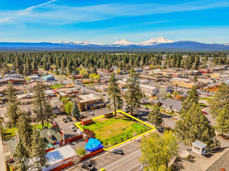 More Photos Of 301 E Main Ave, Sisters Land For Sale
