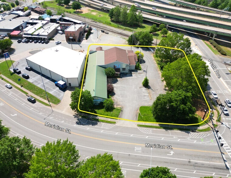 More Photos Of 628 Meridian St N, Huntsville Freestanding For Lease