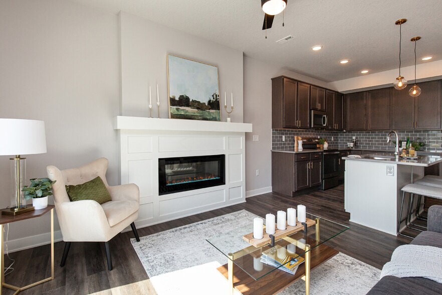 More Photos Of 3656 NE Marissa Ln, Ankeny Apartments For Sale