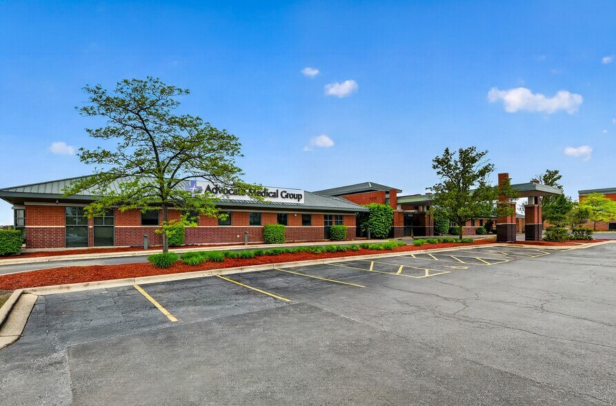 More Photos Of 11600-11630 S Kedzie Ave, Merrionette Park Medical For Lease